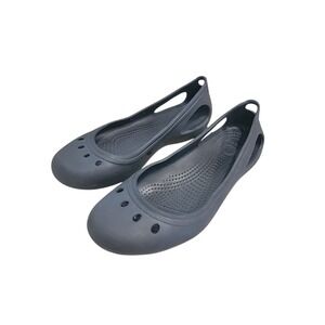 Crocs Womens Alice Mary Jane Black Closed Toe Flats Slip Resistant Size 8.  EUC